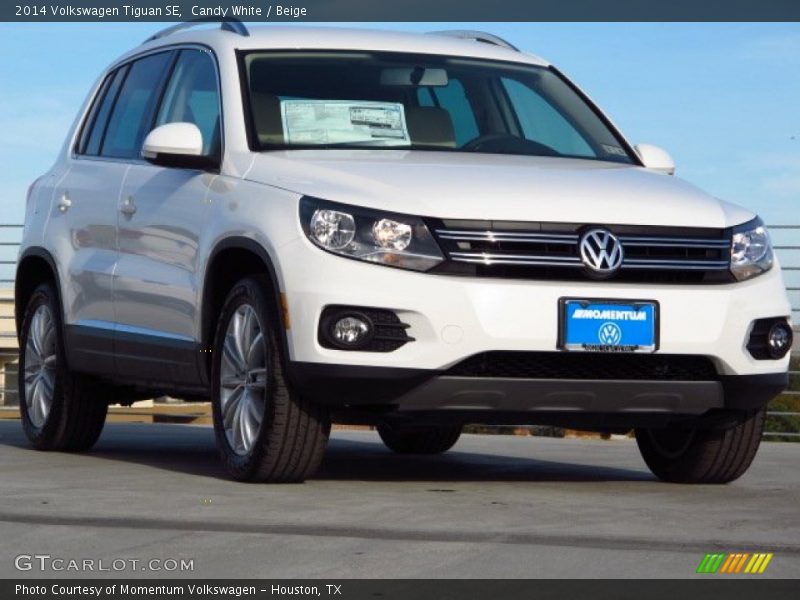 Candy White / Beige 2014 Volkswagen Tiguan SE