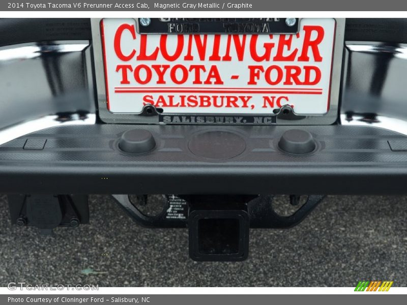 Magnetic Gray Metallic / Graphite 2014 Toyota Tacoma V6 Prerunner Access Cab