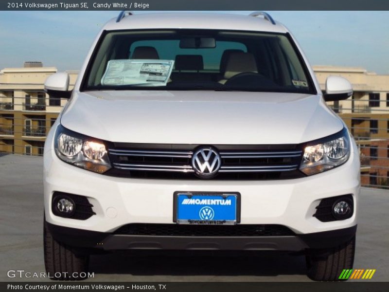 Candy White / Beige 2014 Volkswagen Tiguan SE