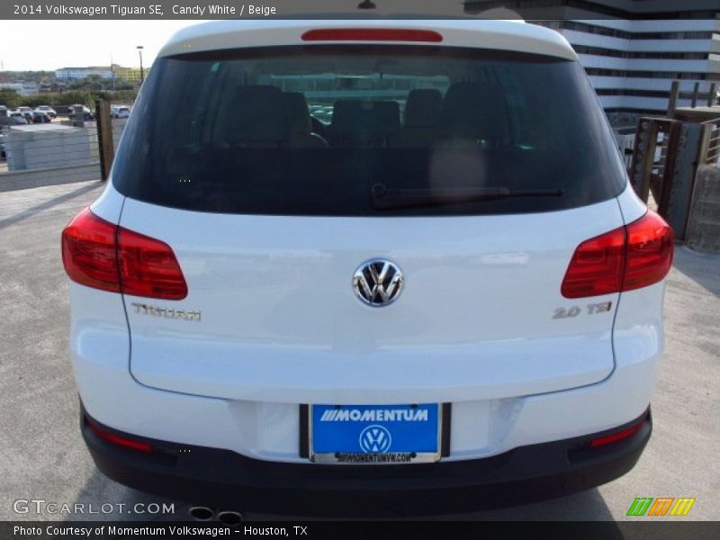 Candy White / Beige 2014 Volkswagen Tiguan SE