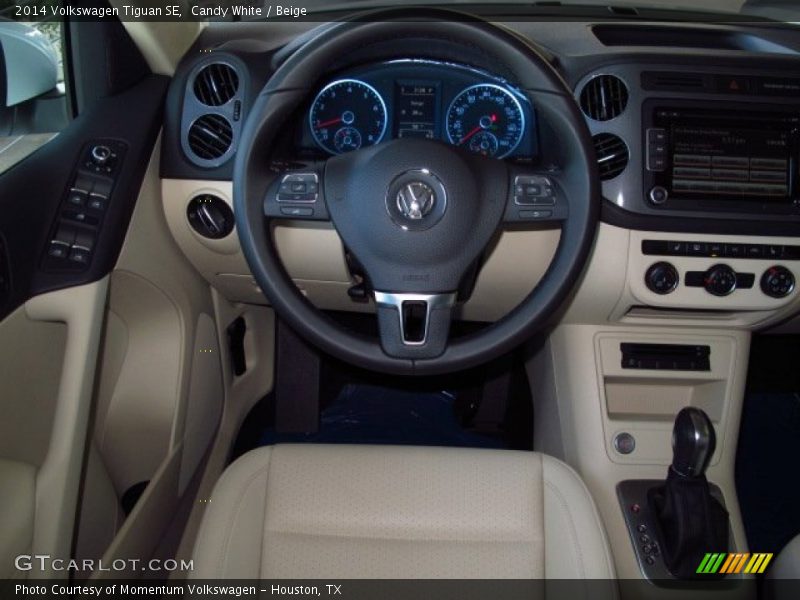 Candy White / Beige 2014 Volkswagen Tiguan SE