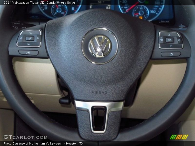 Candy White / Beige 2014 Volkswagen Tiguan SE