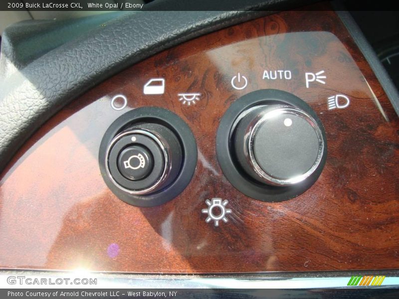 White Opal / Ebony 2009 Buick LaCrosse CXL