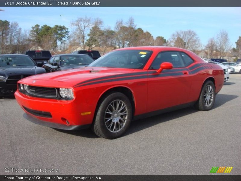 TorRed / Dark Slate Gray 2010 Dodge Challenger SE