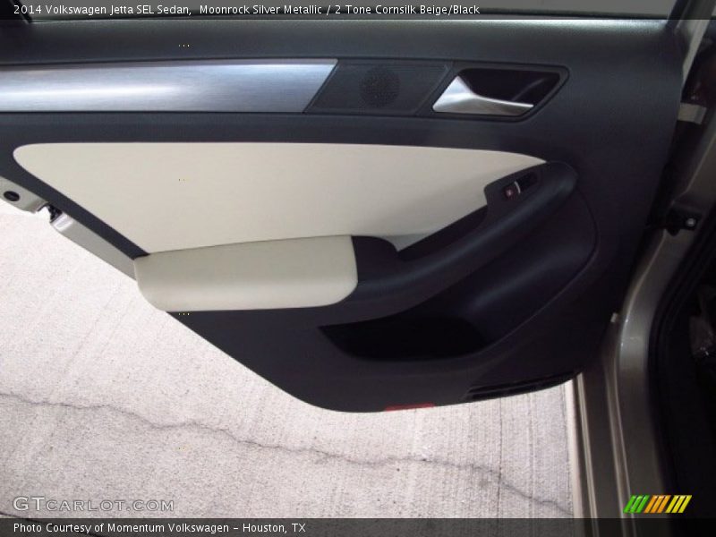 Moonrock Silver Metallic / 2 Tone Cornsilk Beige/Black 2014 Volkswagen Jetta SEL Sedan