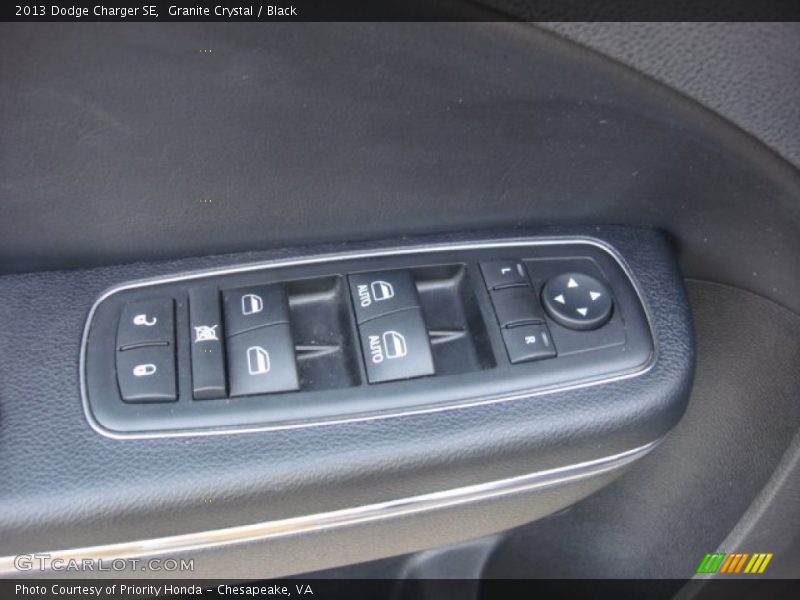 Granite Crystal / Black 2013 Dodge Charger SE