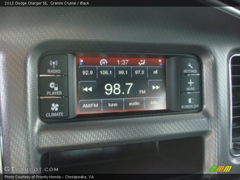Granite Crystal / Black 2013 Dodge Charger SE