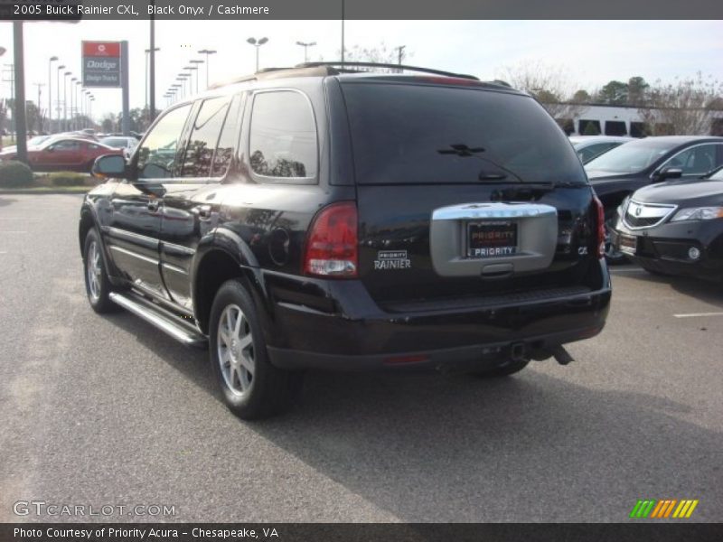 Black Onyx / Cashmere 2005 Buick Rainier CXL