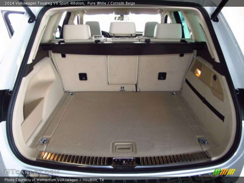 Pure White / Cornsilk Beige 2014 Volkswagen Touareg V6 Sport 4Motion