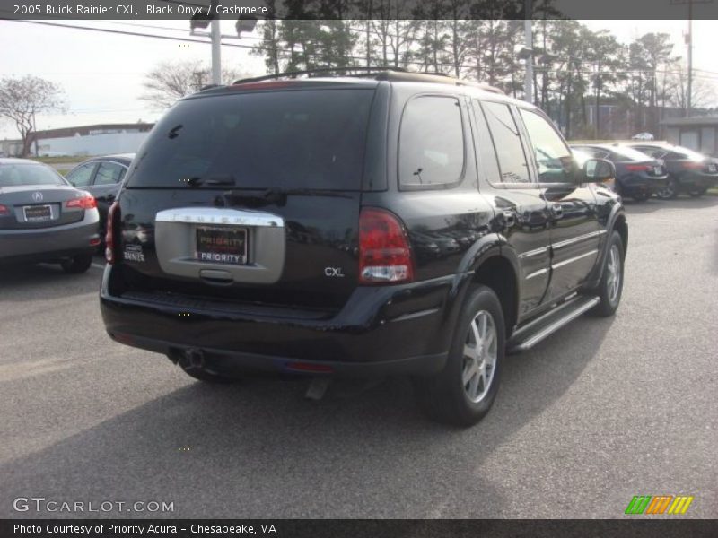 Black Onyx / Cashmere 2005 Buick Rainier CXL