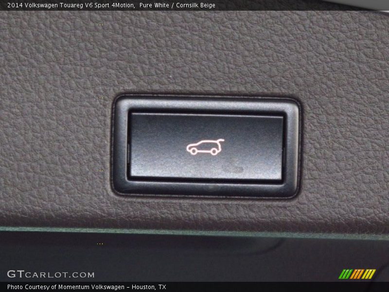 Pure White / Cornsilk Beige 2014 Volkswagen Touareg V6 Sport 4Motion