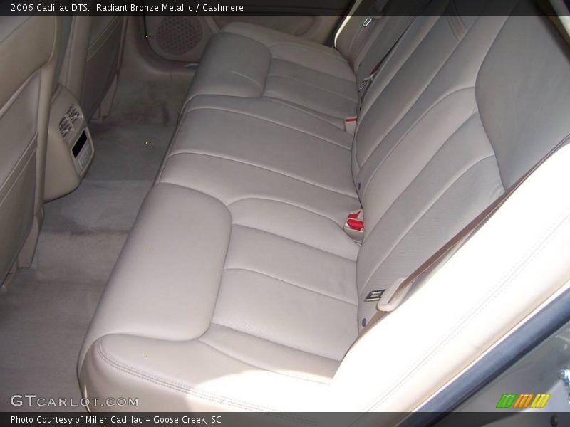 Radiant Bronze Metallic / Cashmere 2006 Cadillac DTS