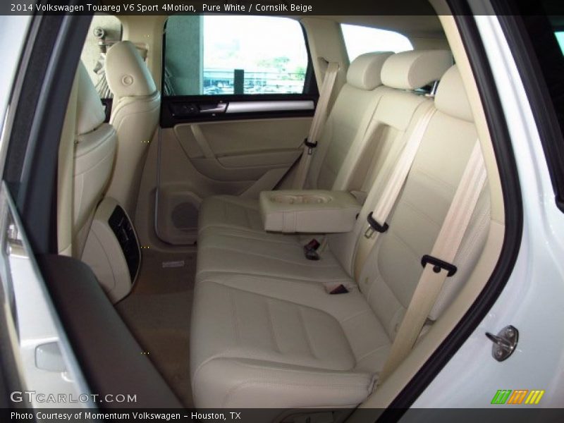 Pure White / Cornsilk Beige 2014 Volkswagen Touareg V6 Sport 4Motion
