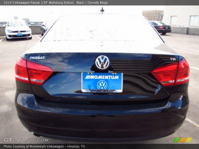 Black / Cornsilk Beige 2014 Volkswagen Passat 1.8T Wolfsburg Edition