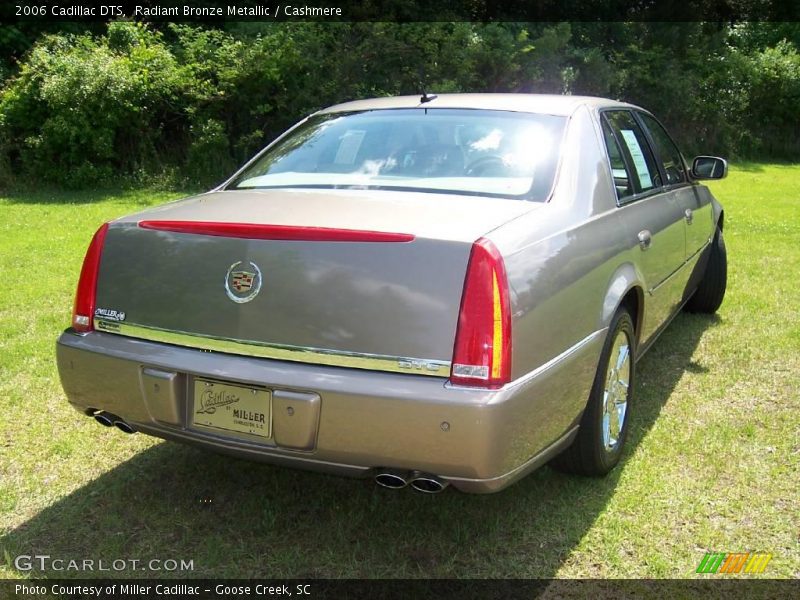 Radiant Bronze Metallic / Cashmere 2006 Cadillac DTS