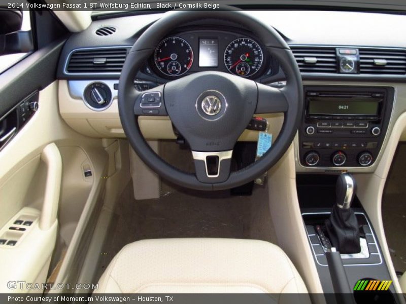 Dashboard of 2014 Passat 1.8T Wolfsburg Edition