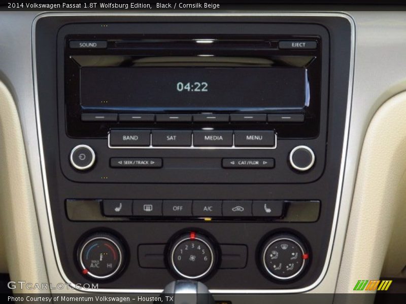 Controls of 2014 Passat 1.8T Wolfsburg Edition