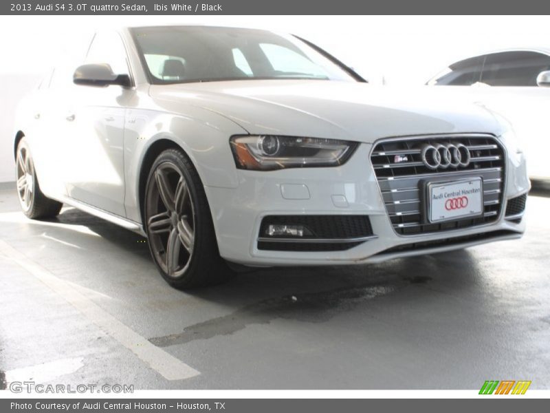 Ibis White / Black 2013 Audi S4 3.0T quattro Sedan