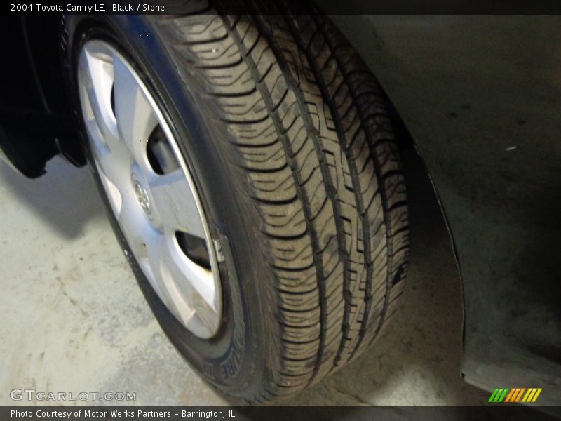 Black / Stone 2004 Toyota Camry LE