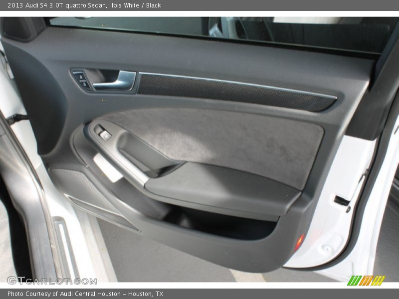 Ibis White / Black 2013 Audi S4 3.0T quattro Sedan