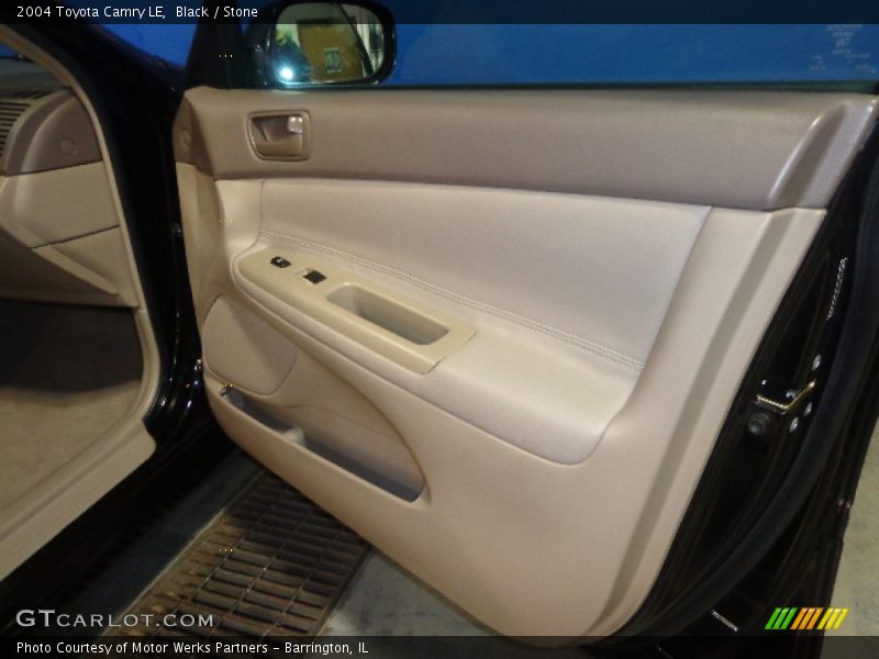 Black / Stone 2004 Toyota Camry LE
