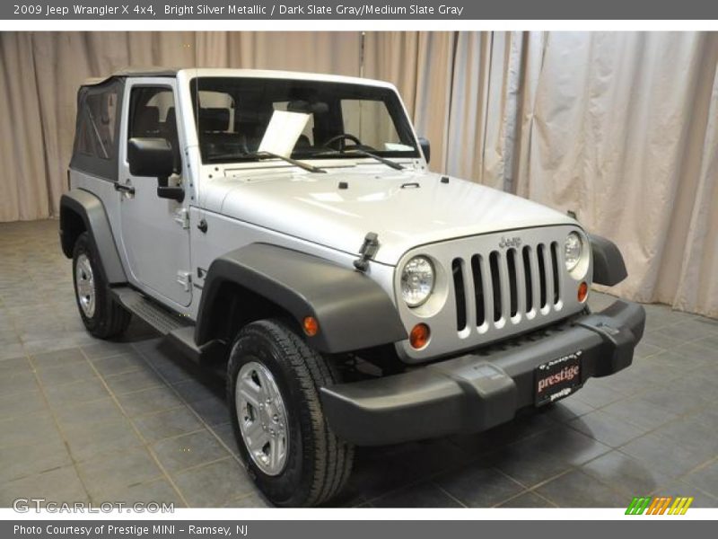 Bright Silver Metallic / Dark Slate Gray/Medium Slate Gray 2009 Jeep Wrangler X 4x4