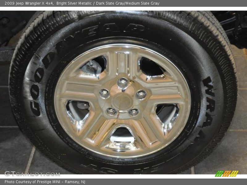 Bright Silver Metallic / Dark Slate Gray/Medium Slate Gray 2009 Jeep Wrangler X 4x4