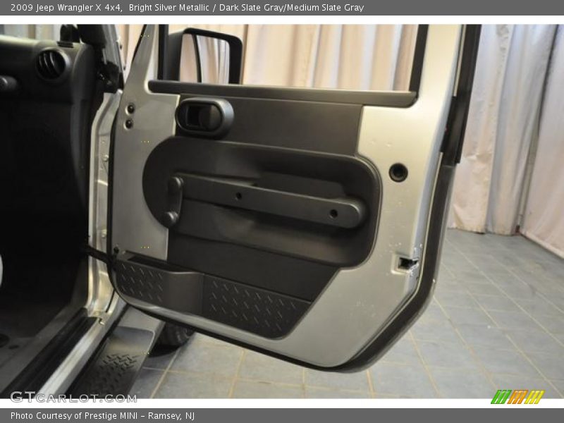 Bright Silver Metallic / Dark Slate Gray/Medium Slate Gray 2009 Jeep Wrangler X 4x4