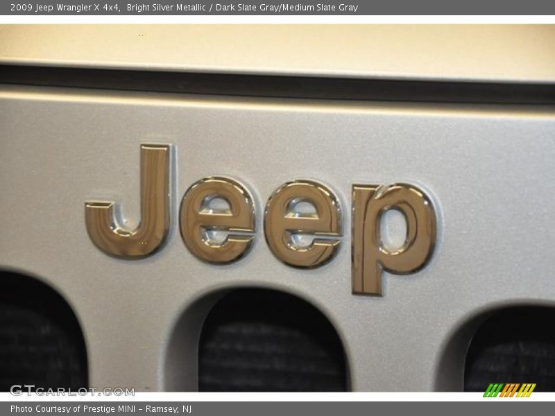 Bright Silver Metallic / Dark Slate Gray/Medium Slate Gray 2009 Jeep Wrangler X 4x4