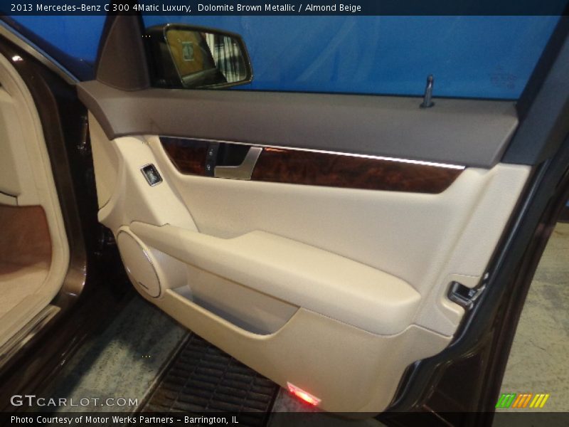 Dolomite Brown Metallic / Almond Beige 2013 Mercedes-Benz C 300 4Matic Luxury