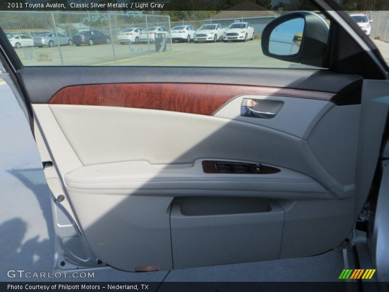 Classic Silver Metallic / Light Gray 2011 Toyota Avalon