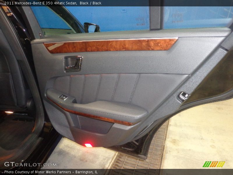 Black / Black 2011 Mercedes-Benz E 350 4Matic Sedan