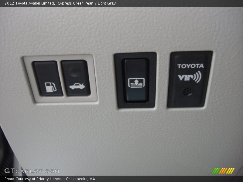 Cypress Green Pearl / Light Gray 2012 Toyota Avalon Limited