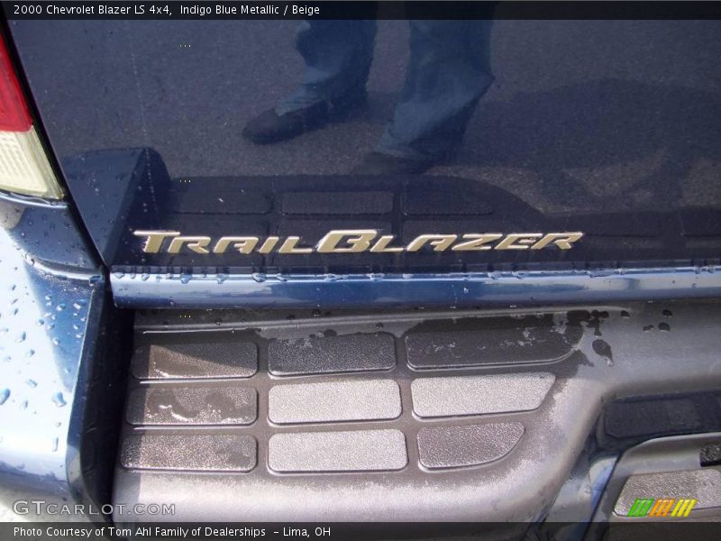Indigo Blue Metallic / Beige 2000 Chevrolet Blazer LS 4x4