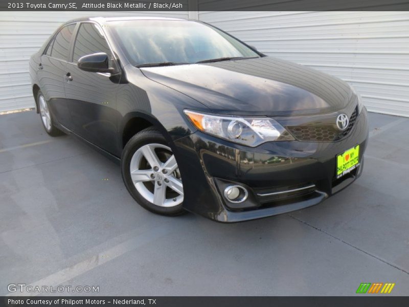 Attitude Black Metallic / Black/Ash 2013 Toyota Camry SE