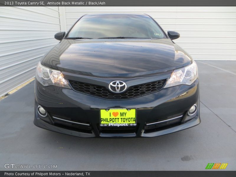 Attitude Black Metallic / Black/Ash 2013 Toyota Camry SE