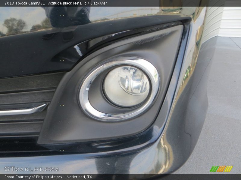 Attitude Black Metallic / Black/Ash 2013 Toyota Camry SE
