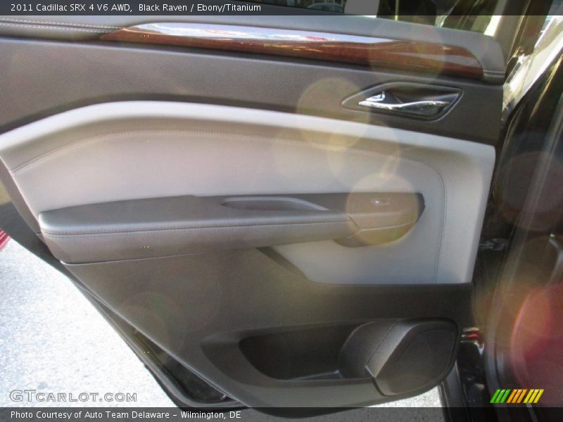 Black Raven / Ebony/Titanium 2011 Cadillac SRX 4 V6 AWD