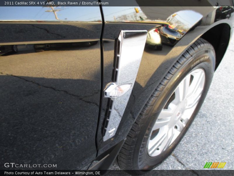 Black Raven / Ebony/Titanium 2011 Cadillac SRX 4 V6 AWD