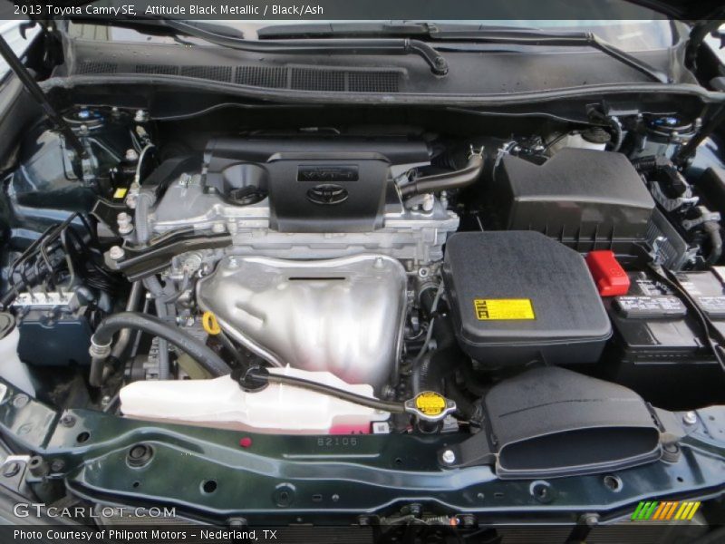 Attitude Black Metallic / Black/Ash 2013 Toyota Camry SE