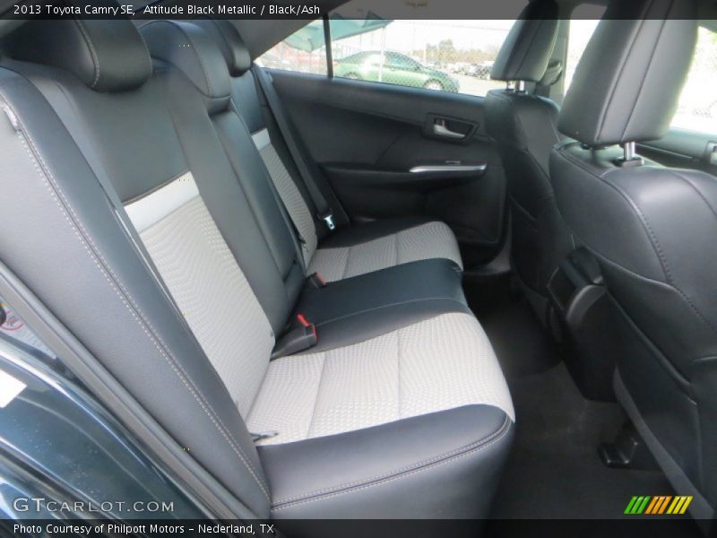 Attitude Black Metallic / Black/Ash 2013 Toyota Camry SE