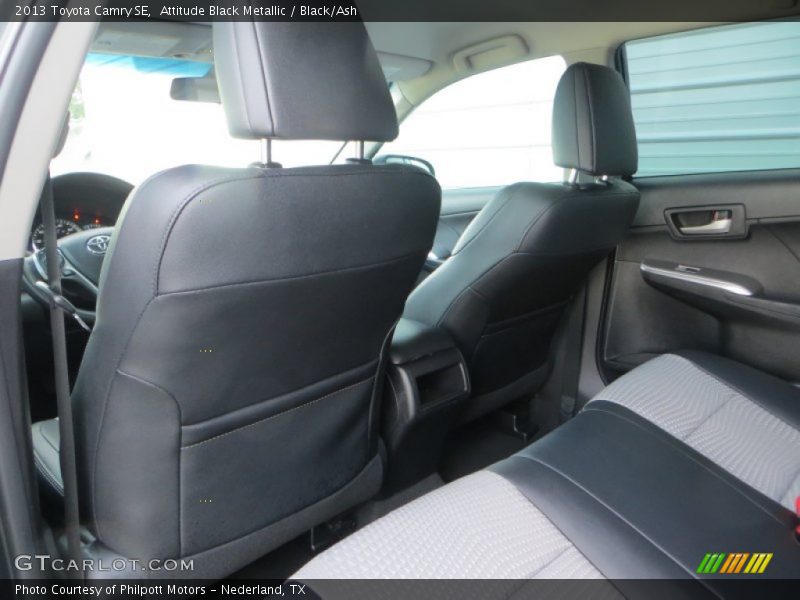 Attitude Black Metallic / Black/Ash 2013 Toyota Camry SE