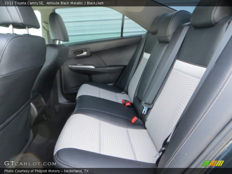 Attitude Black Metallic / Black/Ash 2013 Toyota Camry SE
