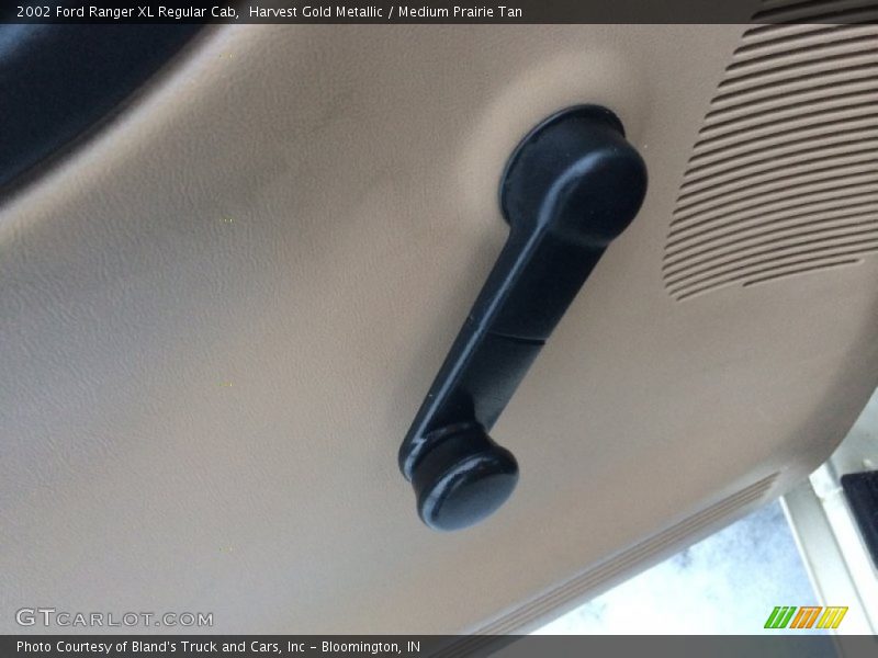 Harvest Gold Metallic / Medium Prairie Tan 2002 Ford Ranger XL Regular Cab