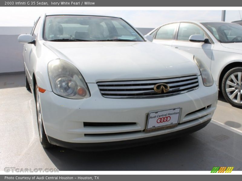 Ivory White Pearl / Willow 2003 Infiniti G 35 Sedan