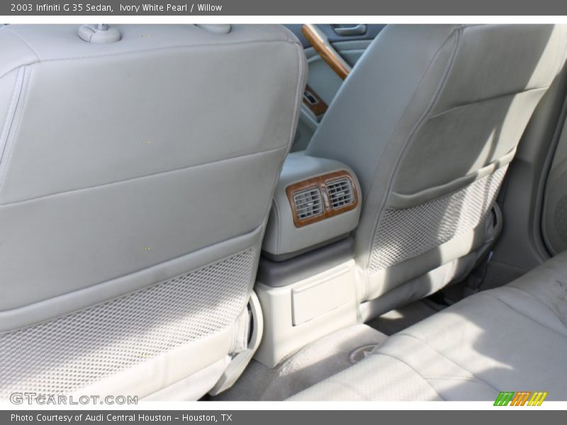 Ivory White Pearl / Willow 2003 Infiniti G 35 Sedan