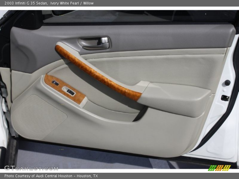 Ivory White Pearl / Willow 2003 Infiniti G 35 Sedan