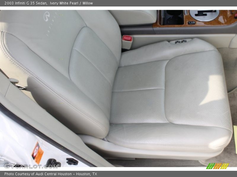 Ivory White Pearl / Willow 2003 Infiniti G 35 Sedan