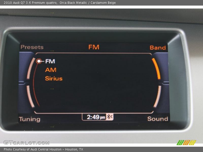 Orca Black Metallic / Cardamom Beige 2010 Audi Q7 3.6 Premium quattro