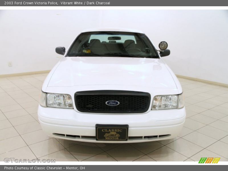 Vibrant White / Dark Charcoal 2003 Ford Crown Victoria Police